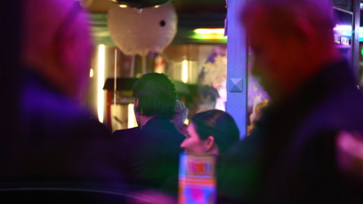 FOTO: Po pohřbu Patrika Hezuckého zavítali jeho přátelé a rodina do baru.