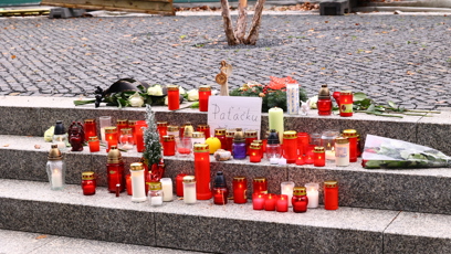 FOTO: Pietní místo na památku Patrika Hezuckého.