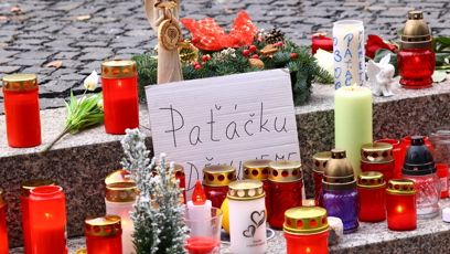 FOTO: Pietní místo na Patrika Hezuckého.