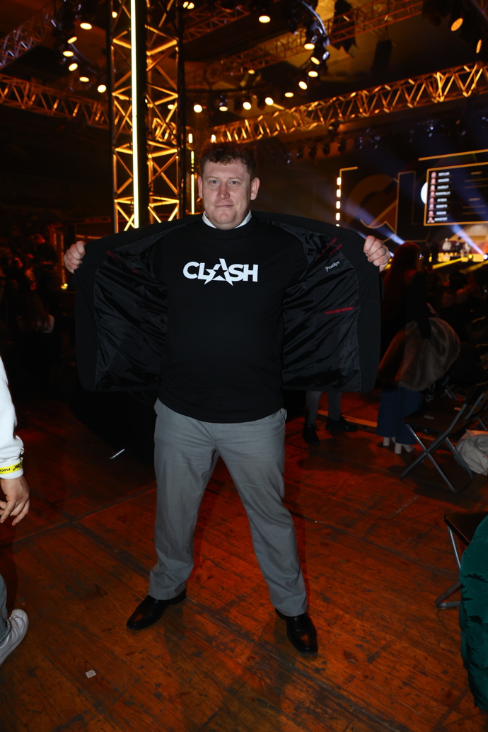 FOTO: Stanislav Lukeš. – stránka 102