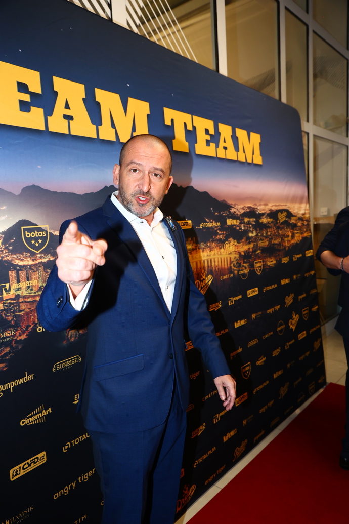 FOTO: Martin Hofmann na premiéře filmu Dream Team. – stránka 6
