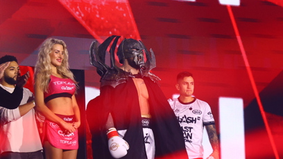 FOTO: Jakub Enžl při nástupu.