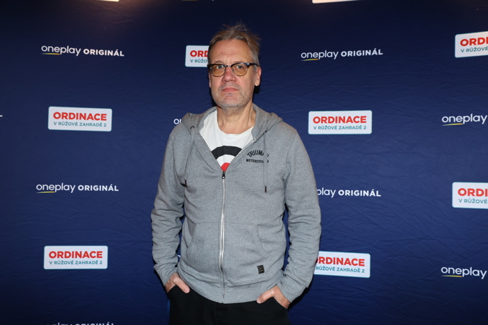 FOTO: David Matásek dorazil na brunch slavného seriálu Ordinace v růžové zahradě 2. – stránka 4