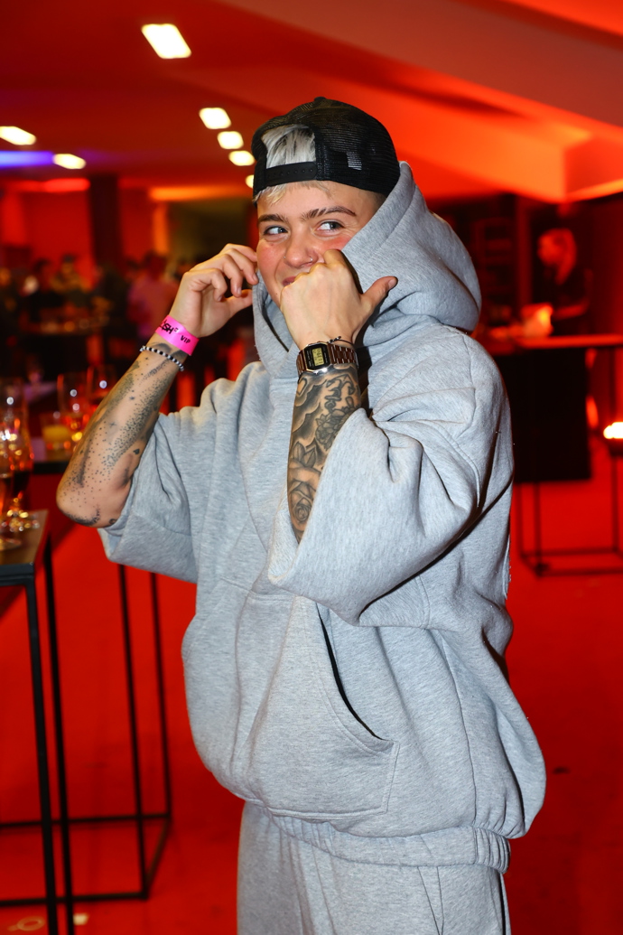 FOTO: Alice Kolarčíková. – stránka 4