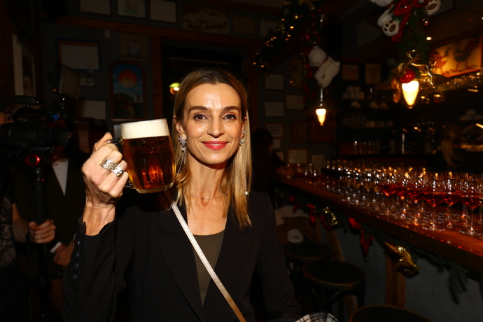 FOTO: Ivana Jirešová. – stránka 26