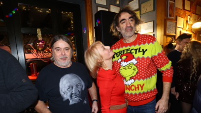 FOTO: Veronika Žilková s Jakubem Kohákem a ředitelem divadla Broadway Oldřichem Lichtenberg.