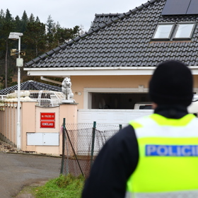 Zátah před domem Karlose Vémoly