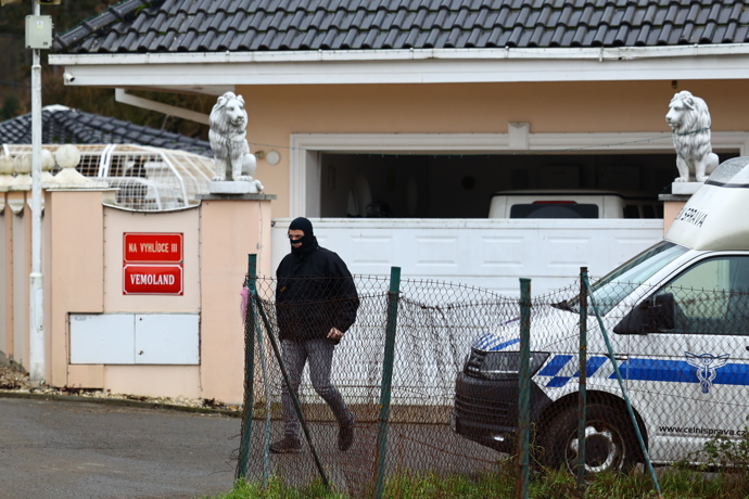 FOTO: Na místě jsou plicisté. – stránka 19