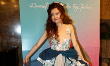 Eva Toulová na premiéře filmu Deník shopaholičky.