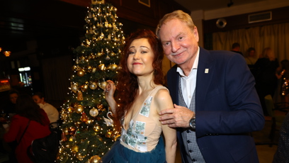 FOTO: Eva Toulová s moderátorem Petrem Jančaříkem.