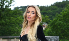 Modelka Natálie Kočendová.