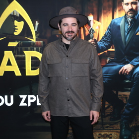 Jeho módní styl v soukromí souzní s jeho životním stylem na farmě.