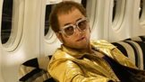 Ve filmu Rocketman uvidíte mládí pěvecké hvězdy