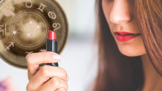 Líčení podle horoskopu: Blíženci nepotřebují výrazné líčení, Panny musí mít vše dokonalé