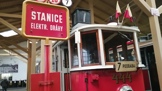 V tramvajové vozovně v Praze-Střešovicích se nachází jedinečná sbírka památek z historie městské hromadné dopravy v hlavním městě České republiky. 