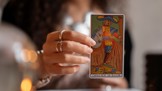 Horoskop a tarot: Podívejte se, jaká karta náleží vašemu znamení a co o vás říká