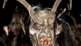 Krampus: Nejděsivější čert na světě, který požírá zlobivé děti. Jejich průvody jsou plné násilí