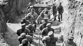 Den, kdy se otevřelo peklo: Branou koncentračního tábora Dachau prošli první vězni dlouho před válkou