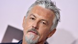 Skotské gangy vyřezávají obětem do tváře cejch. Má ho i herec Tommy Flanagan, podívejte se