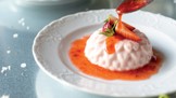 Jahodová panna cotta: Připravte si italský dezert, který projasní vaše dny