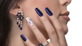 5 největších trendů v manikúře pro rok 2022: Dominovat budou hravost a extravagance