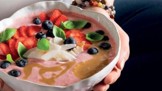 Jahůdková smoothie bowl: Zdravý start do nového dne