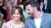 Ben Affleck slaví 50. narozeniny: Ani komplikovaný vztah s otcem ho neuchránil před pitím