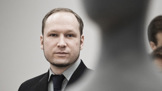 12 let od masakru, kdy vrah Breivik zabil 77 lidí, převážně dětí! Jaký bude jeho osud poté, co si odsedí 21 let trestu?