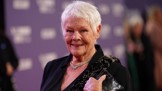 Judi Dench je v 88 letech skoro slepá: Už nevidím na place ani na scénář. Končit ale nehodlám