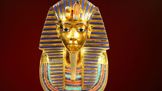 Tutanchamonova slavná posmrtná maska. Spolu se Sfingou se stala symbolem Egypta