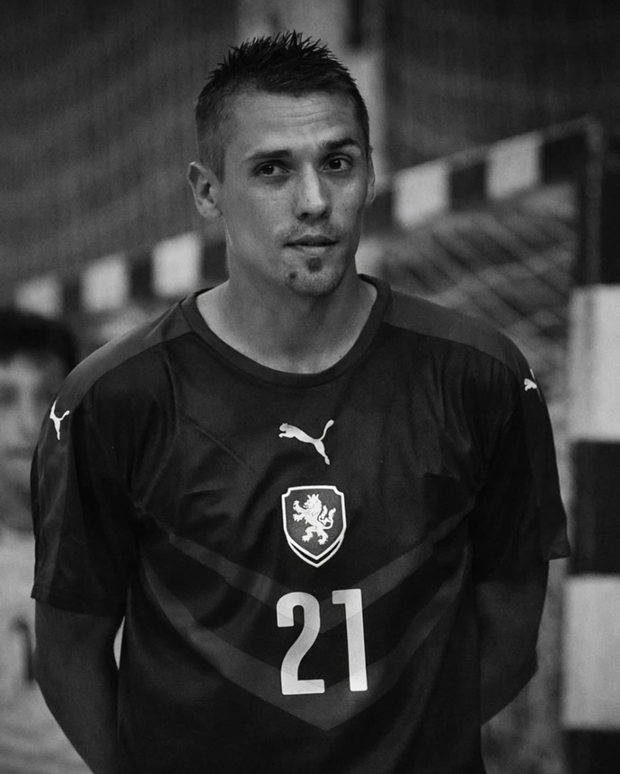 FOTO: Lištvánovi bylo pouhých 37 let. – stránka 2