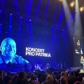 Leoš Mareš na koncertě Patrika Hezuckého.