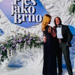 Velký večer si nakonec obě užily a fanouškům sdílely hned několik slušivých snímků. 