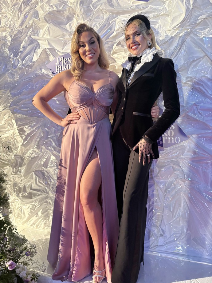 FOTO: Zuzana Gamboa pravidelně navštěvuje Ples jako Brno. – stránka 3