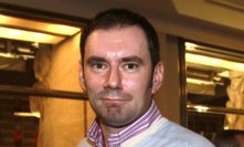 Po roce od svatby zbyly Emanuelovi Ridimu slzy pro pláč: S manželkou Sárou oznámili rozchod