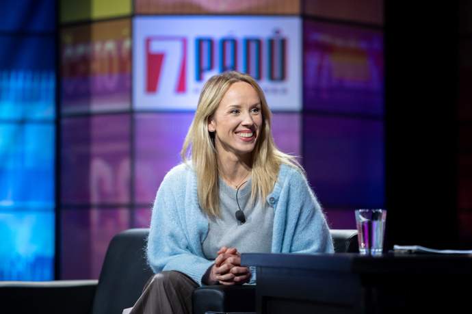 FOTO: Petra Hřebíčková promluvila o nahotě svého kolegy Jiřího Langmajera. – stránka 15