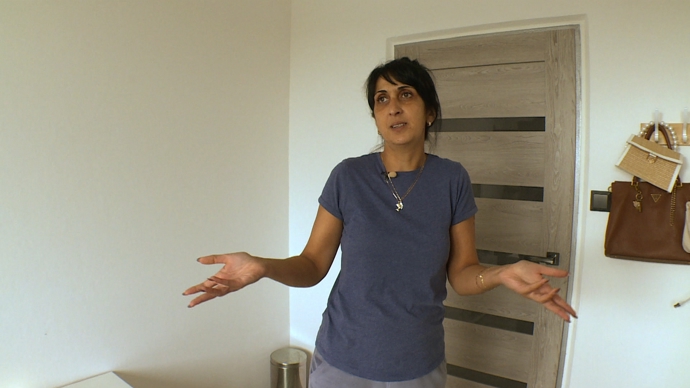 FOTO: Veronika si bude muset poradit s chováním zarytého fotbalového fanouška. – stránka 23