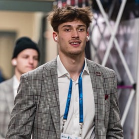 Dvacítka jsi jde pro zlaté medaile.