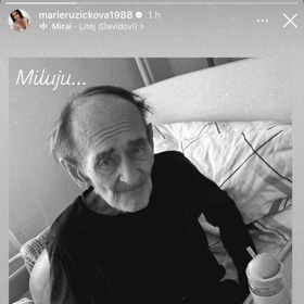 Marii Růžičkové zemřel děda. 