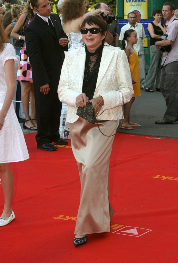 FOTO: Režisérka Věra Chytilová. – stránka 6