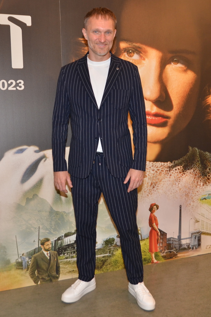 FOTO: Herec Marián Mitaš. – stránka 3