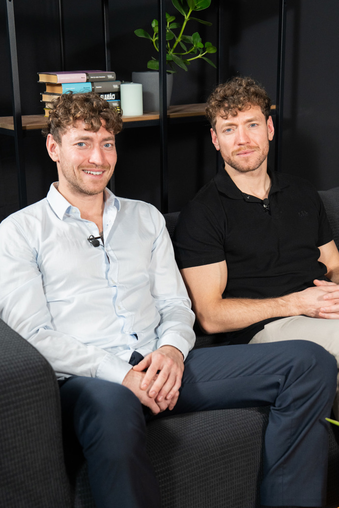 FOTO: Extra host Miroslav a Martin Dubovičtí FOTO 02 – stránka 4