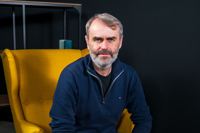 FOTO: extra host Robert Šlachta 02 – stránka 13