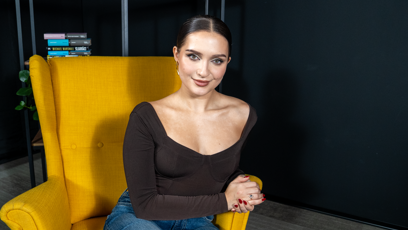 FOTO: Extra host Maria Zhutíková foto 01