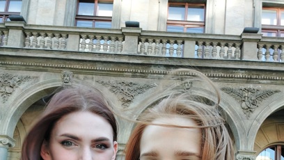 FOTO: Shining Ája a Adéla Doležalová.