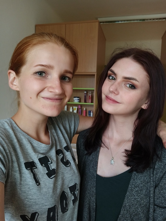 FOTO: Shining Ája a Adéla Doležalová byly kamarádky. – stránka 6