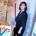 Pak se na obzoru objevil Vladimír Dvořák, se kterým si Jana Krausová velmi rozuměla.  V roce 1987 si zahrála ve filmu Discopříběh, ze kterého jsou následující dva snímky.