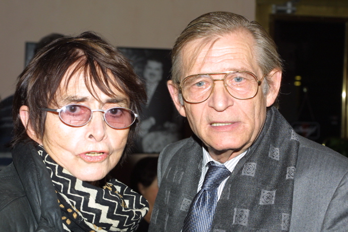 FOTO: Režisérka Věra Chytilová s Jiřím Kodetem. – stránka 1