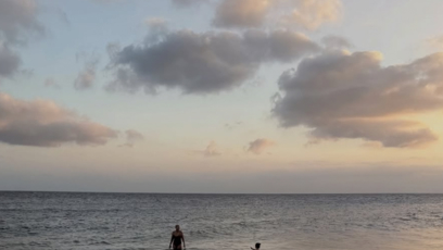 FOTO: Monika Marešová s dcerou Alex u moře.