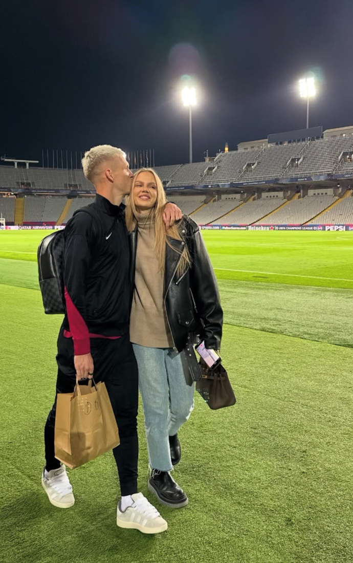 FOTO: Laura Abla Schmitt a Dani Olmo jsou krásný pár. – stránka 11